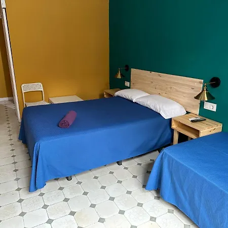 Casa de hóspedes Friends 2*