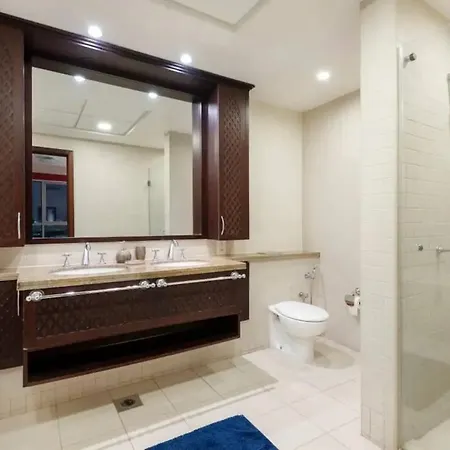 Luxury Argos Hostel