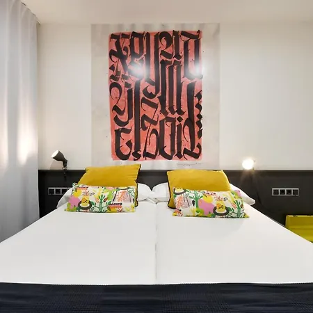 巴塞罗那菲力旅馆 旅馆 *