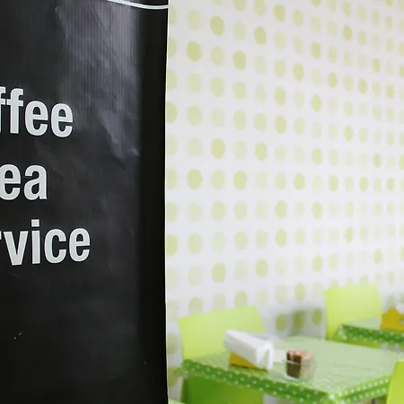 Hostel Raval Botella Private Barcelona