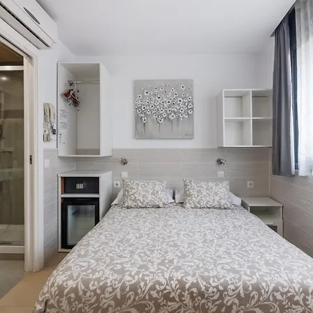 House Penzion Barcelona