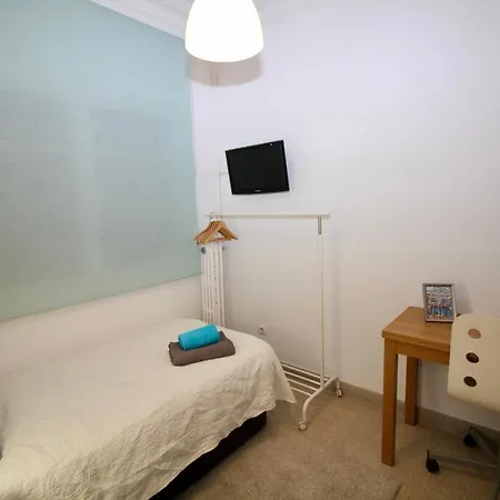 Nuevo Balmes Bed and breakfast Barcelona
