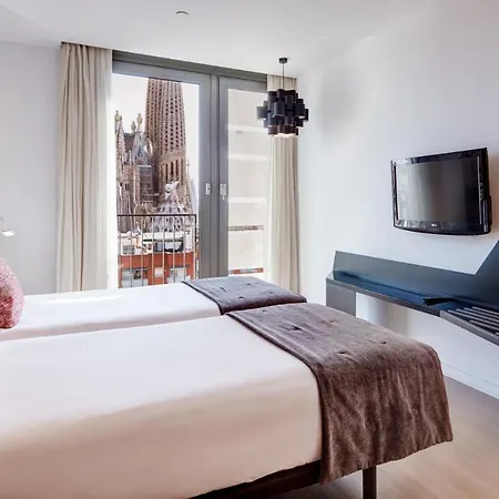 Отель Sercotel Rosellon 4*