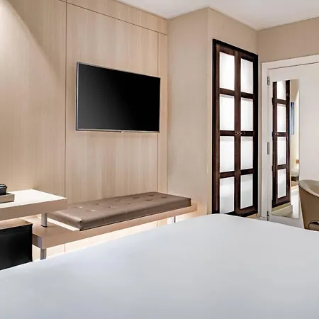 Hotel Ac Irla By Marriott 3*