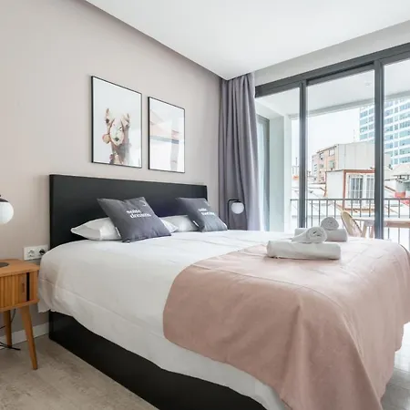 Limehome Rector Triado Appartamento
