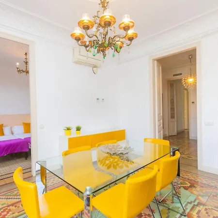 Eix-dret-roger De Lluria-valencia By Interhome Apartamento