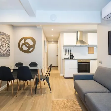 Bebarceloner Sant Andreu - 3 Bedrooms With Terrace דירה