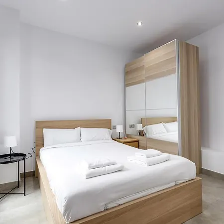 Urban Flats Vallirana Appartement *
