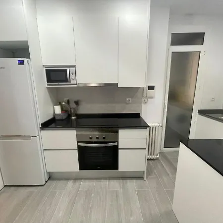 Family-Friendly Home In Central Barcelona 4Bdr * Barcelona