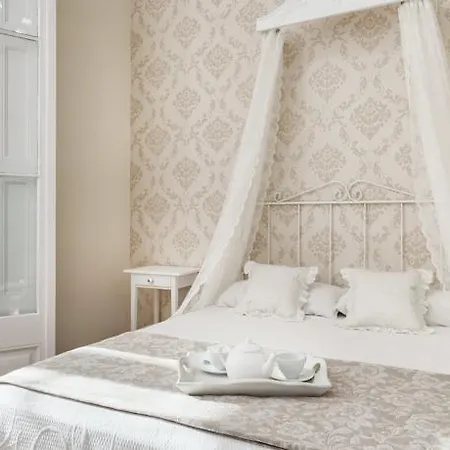 Guest house Lumine Suites *