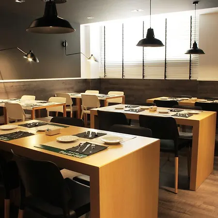 帕拉莱尔酒店 巴塞罗那