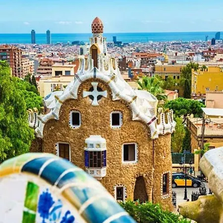Habitacion Privada En Piso Compartido Junto A La Sagrada Familia