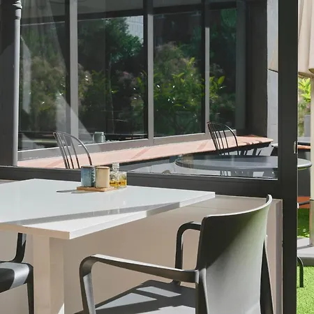 Arenas Atiram 4* Barcelona