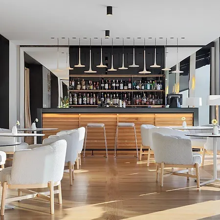 H10 Port Vell 4* Sup 4*