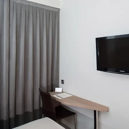 Hotel Catalonia Roma Barcelona