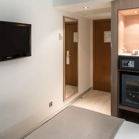 Catalonia Roma 3* Barcelona