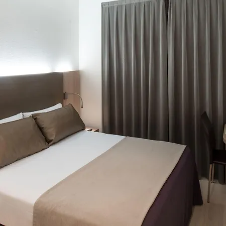 Catalonia Roma Hotel 3*