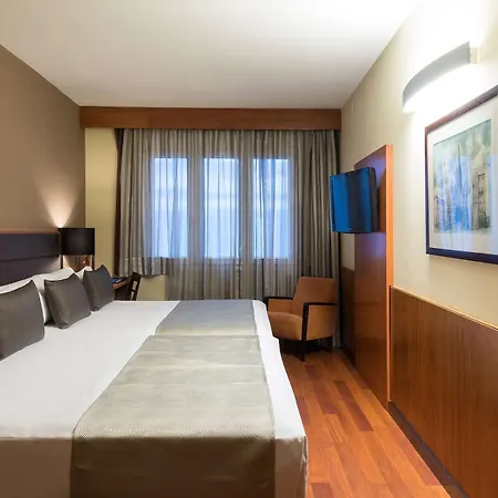 Catalonia Diagonal Centro Hotel