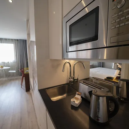Naitly Poblenou 4* Барселона