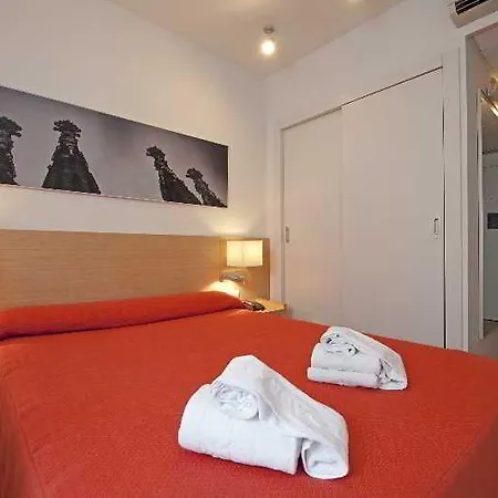 Sagrada Familia 3* Barcelona