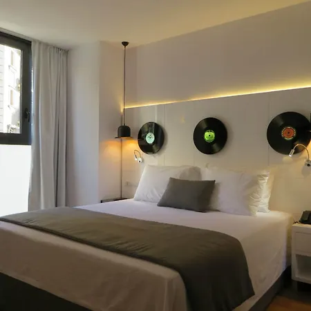 Evenia Rocafort Hotell