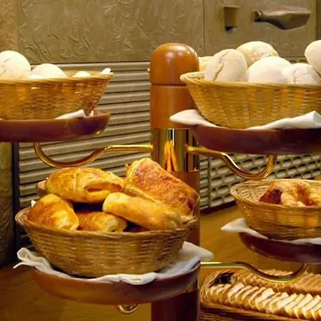 Evenia Rocafort Hotell 3*
