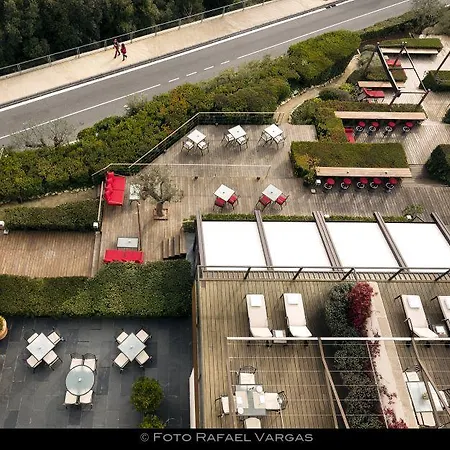 Mett Hotel