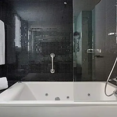 Exe Plaza Catalunya Отель 4*