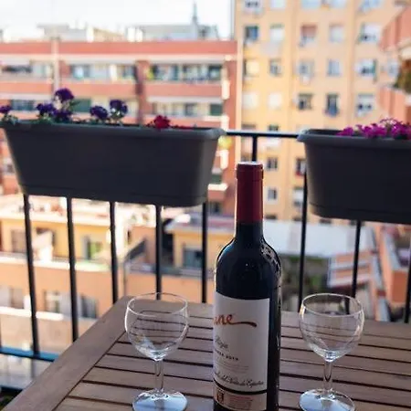 Appartement +25y Only, Family Flat Near The *
