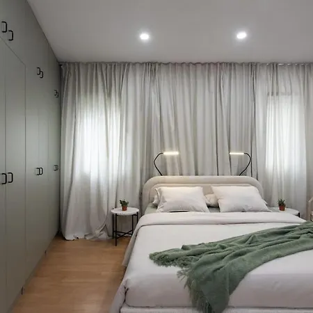 Appartement +25y Only, Family Flat Near The Barcelone