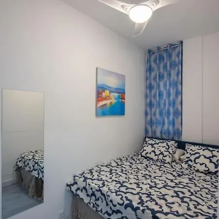Appartement +25y Only, Family Flat Near The Barcelone