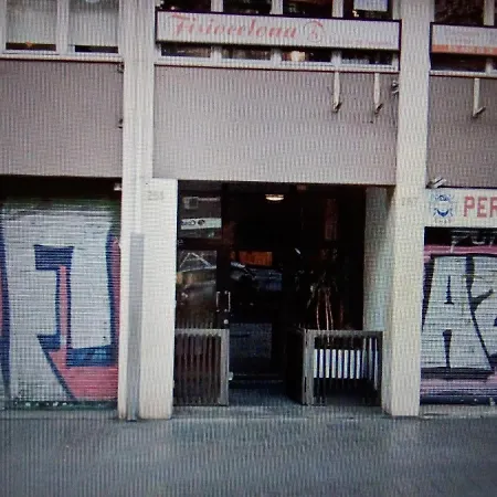 Estudio Y Plantas :) Lägenhet Barcelona
