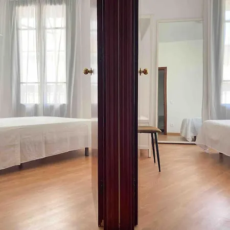 Hostourist Fira Plaza Espana 3 Barcellona