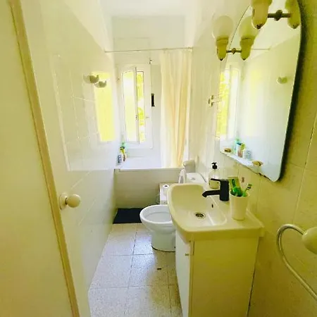 Bed & Breakfast Private Close To The Beach! *