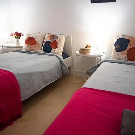 Hostal Close To Sagrada Familia *