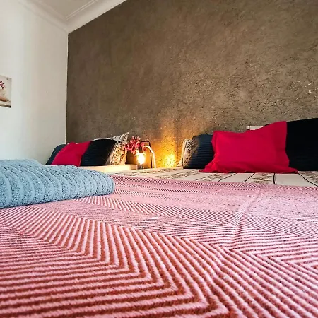 Urquinaona Rooms Ostello Barcellona