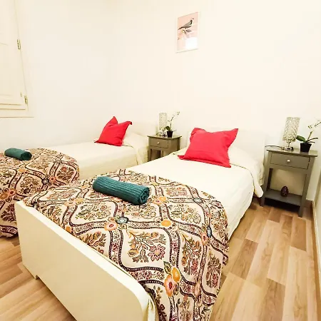 Hostal By La Boqueria Barcelona