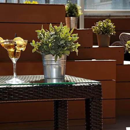 Hotell Sercotel Amister Art 4*