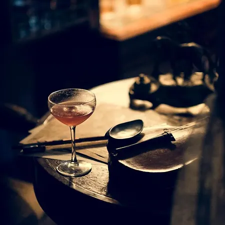 فندق The Corner 4*