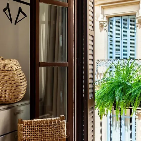 Nanay - Two Bedroom In Gracia Барселона