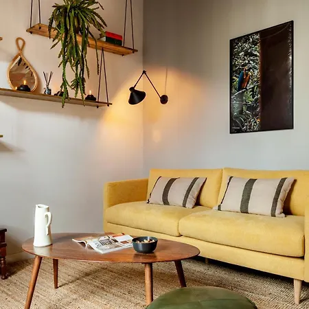 Nanay - Two Bedroom In Gracia Апартаменты