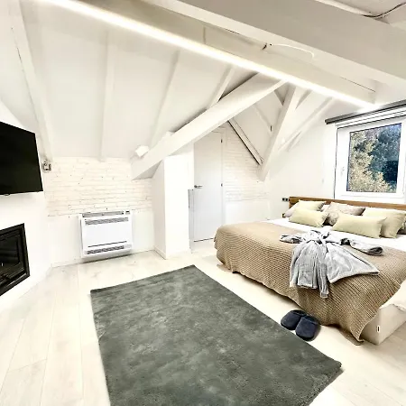 Aya House 度假村 巴塞罗那
