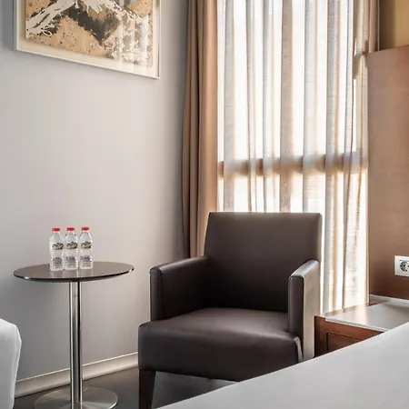 Hotell Madanis Barcelona