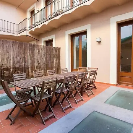 Апартаменты Bright And Modern 4bedroom With Terrace In Ramblas P2 *