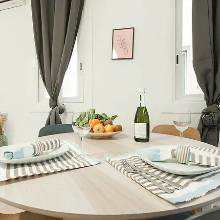 Comfortable 3bd In Poblenou Next To The Only For Families! شقة برشلونة