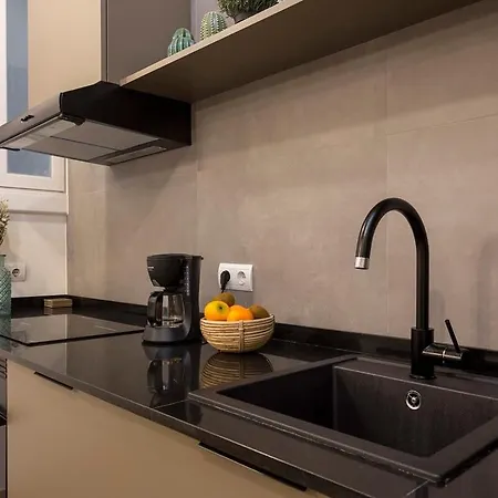 Poblenou Only For Families 3bd Next To The Beach! דירה *