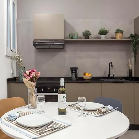 Poblenou Only For Families 3bd Next To The Beach! דירה