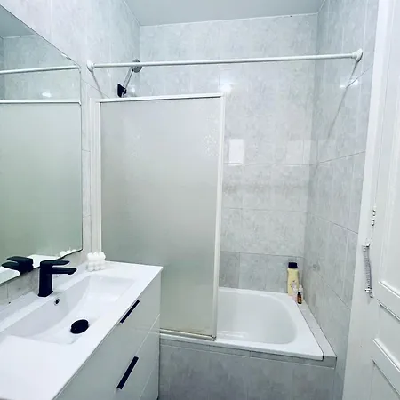 B&B Banys Nous 4 *