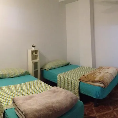 Ideal Sants