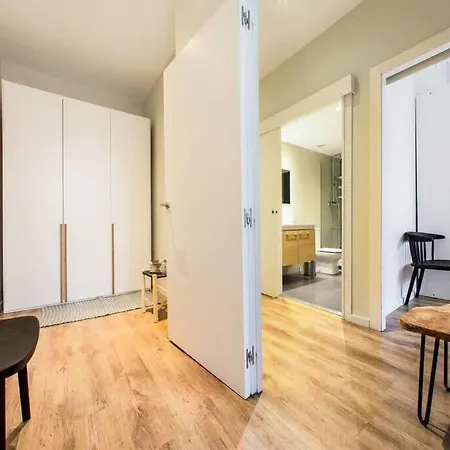Bright And Modern 4bedroom With Terrace In Ramblas P2 Апартаменты